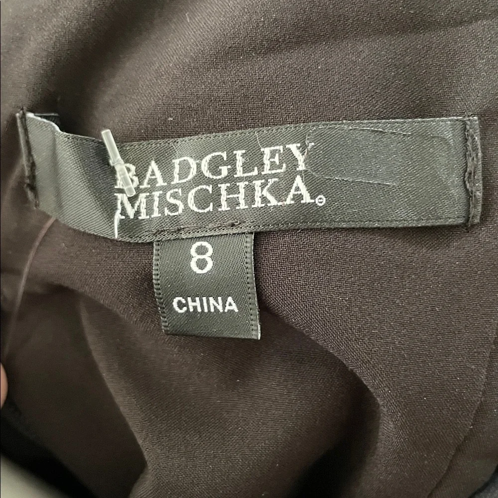 Badgley Mischka Pleated Gown, 8 - Picture 4 of 16